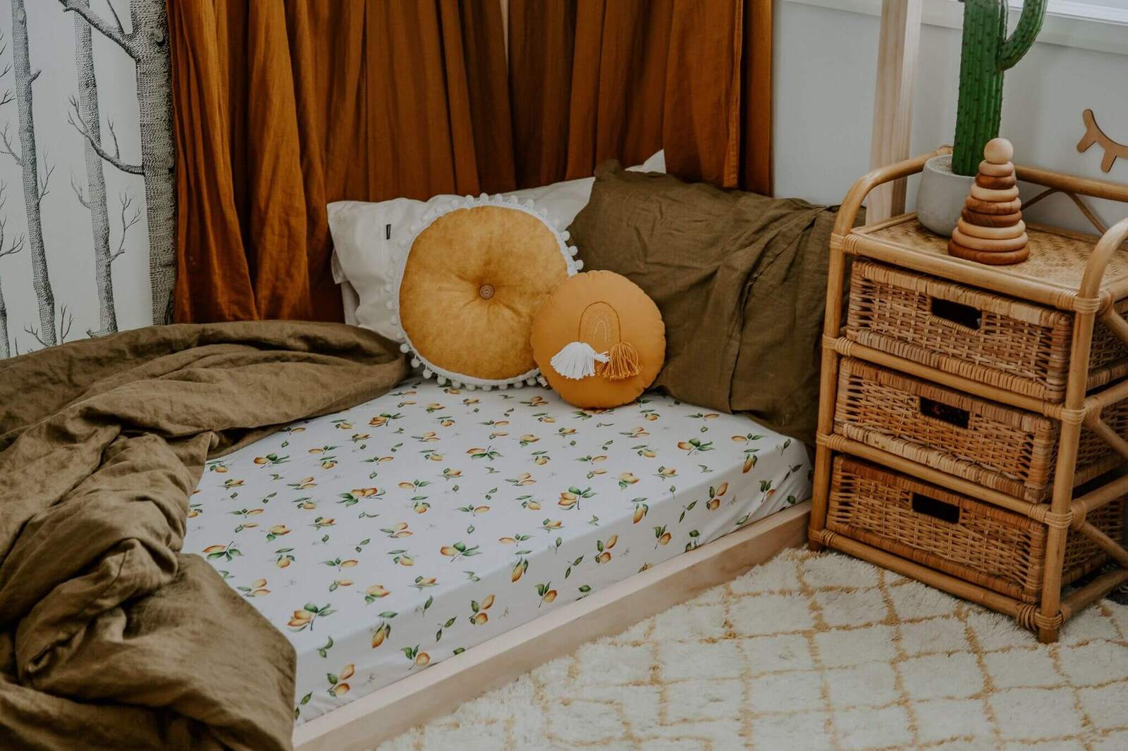 Snuggle Hunny Kids - Fitted Cot Sheet - Lemon