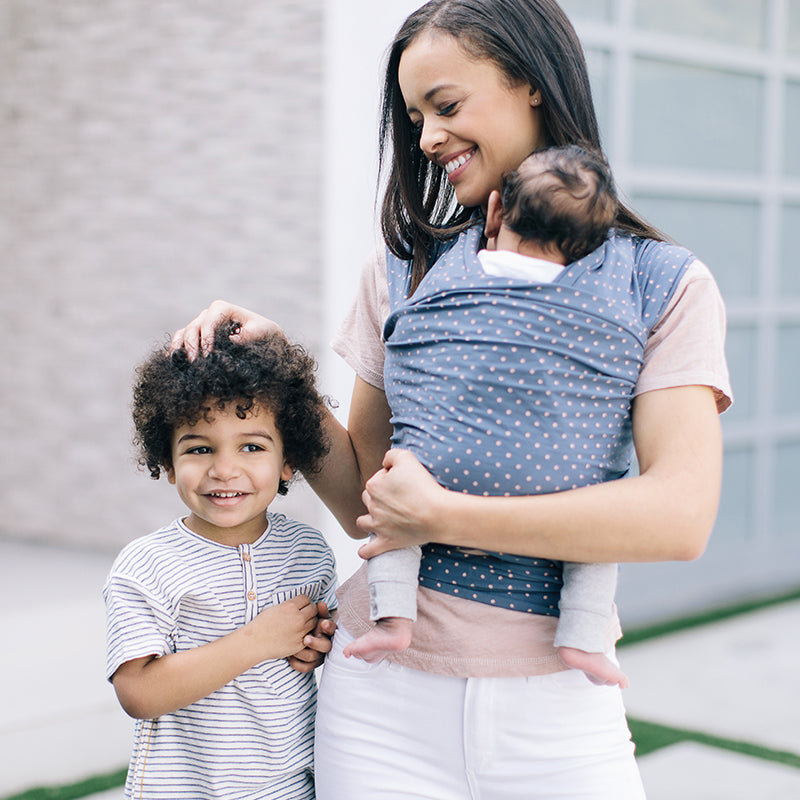 Ergobaby Lightweight Aura Stretchy Wrap - Coral Dots