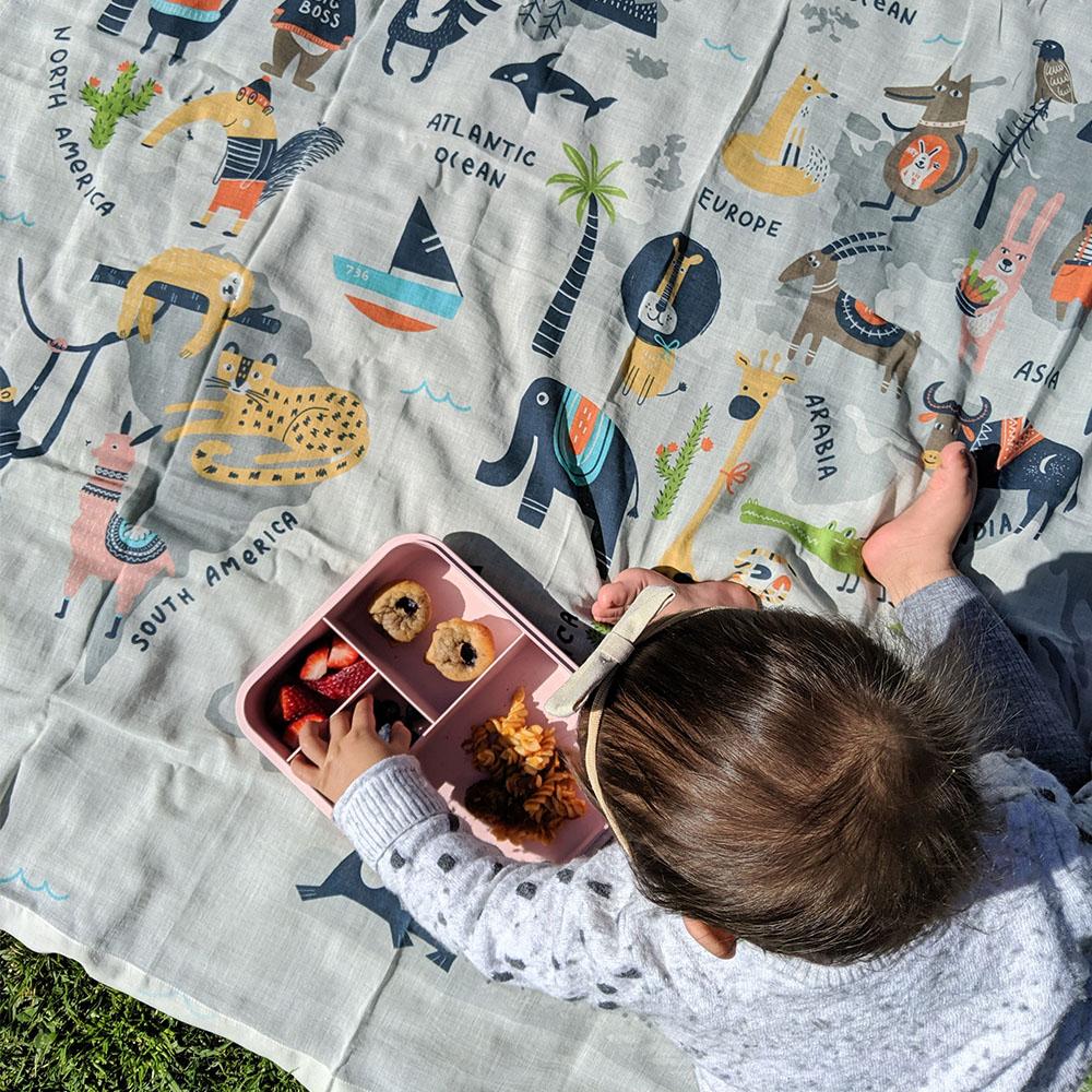 Di Lusso Living - Muslin Baby Swaddle Wrap - Animal Kingdom World Map