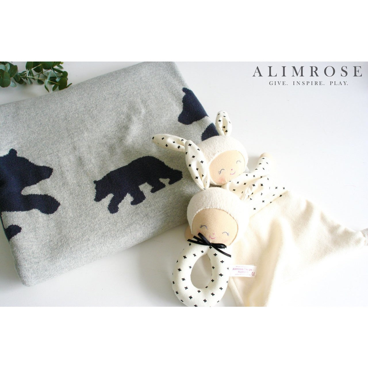 Alimrose - Charlie Grab Rattle Black - Toys - Alimrose - Afterpay - Zippay Carry Them Close