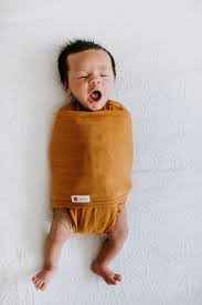 Embe - Baby Swaddle Classic Transitional SwaddleOut - Burnt Orange