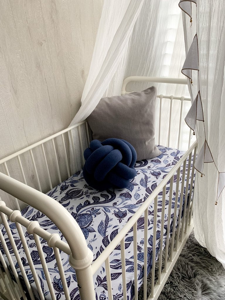 Pop Ya Tot - Cotton Muslin Cot Sheet - Atlanticus