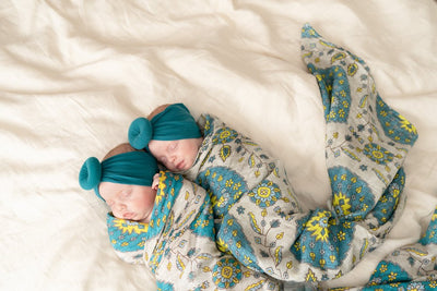 Pop Ya Tot - Muslin Swaddle - A Magic Carpet