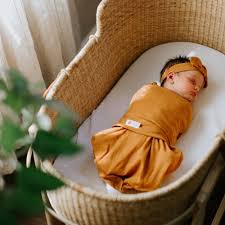 Embe - Baby Swaddle Classic Transitional SwaddleOut - Burnt Orange