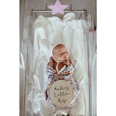 Snuggle Hunny Kids - Jersey Baby Wrap Swaddle & Topknot (Set) - Vintage Floral