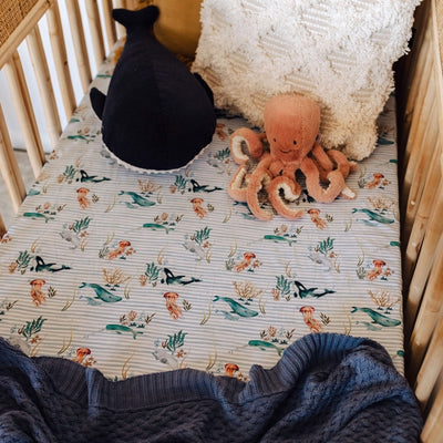 Snuggle Hunny Kids - Cotton Muslin Cot Sheet - Whale