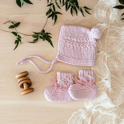 Snuggle Hunny - Merino Wool Bonnet & Booties - Pink