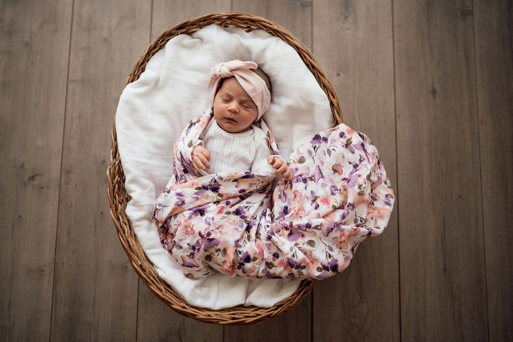 Snuggle Hunny Kids - Organic Muslin Wrap - Blushing Beauty