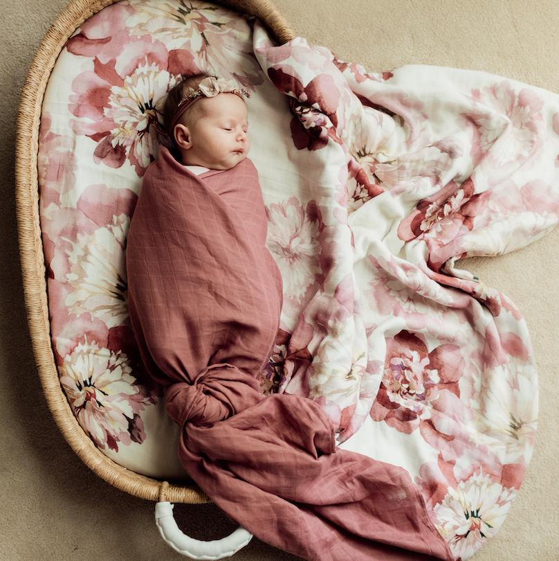 Snuggle Hunny Kids - Organic Muslin Wrap - Mulberry