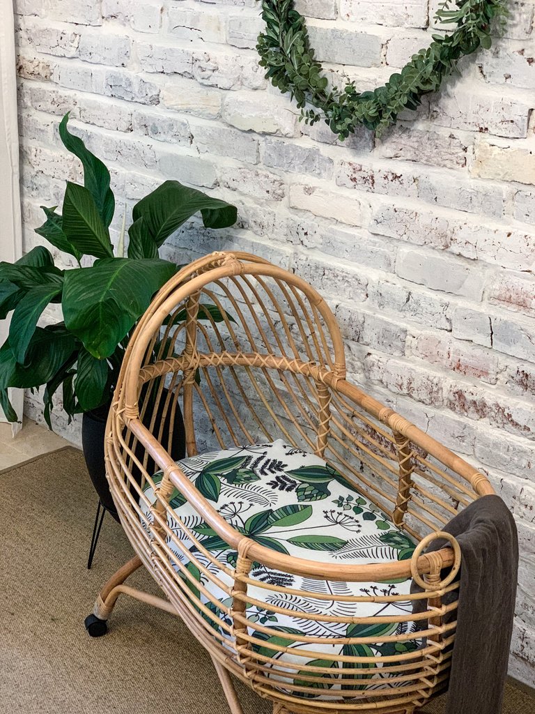 Pop Ya Tot - Cotton Muslin Bassinet Sheet - Green is Life