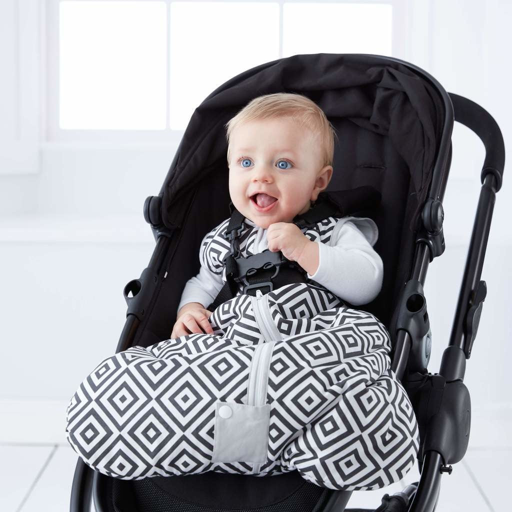 Grobag - Diamonds Black Travel 2.5 Tog - Baby Sleeping Bags - The Gro Company - Afterpay - Zippay Carry Them Close