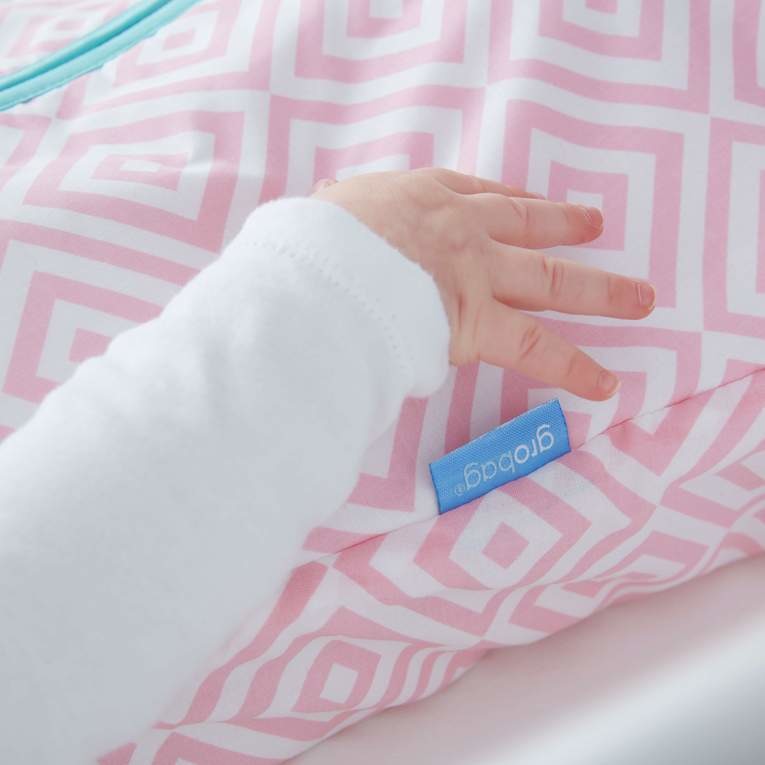 Grobag - Diamonds Pink Travel 2.5 Tog - Baby Sleeping Bags - The Gro Company - Afterpay - Zippay Carry Them Close