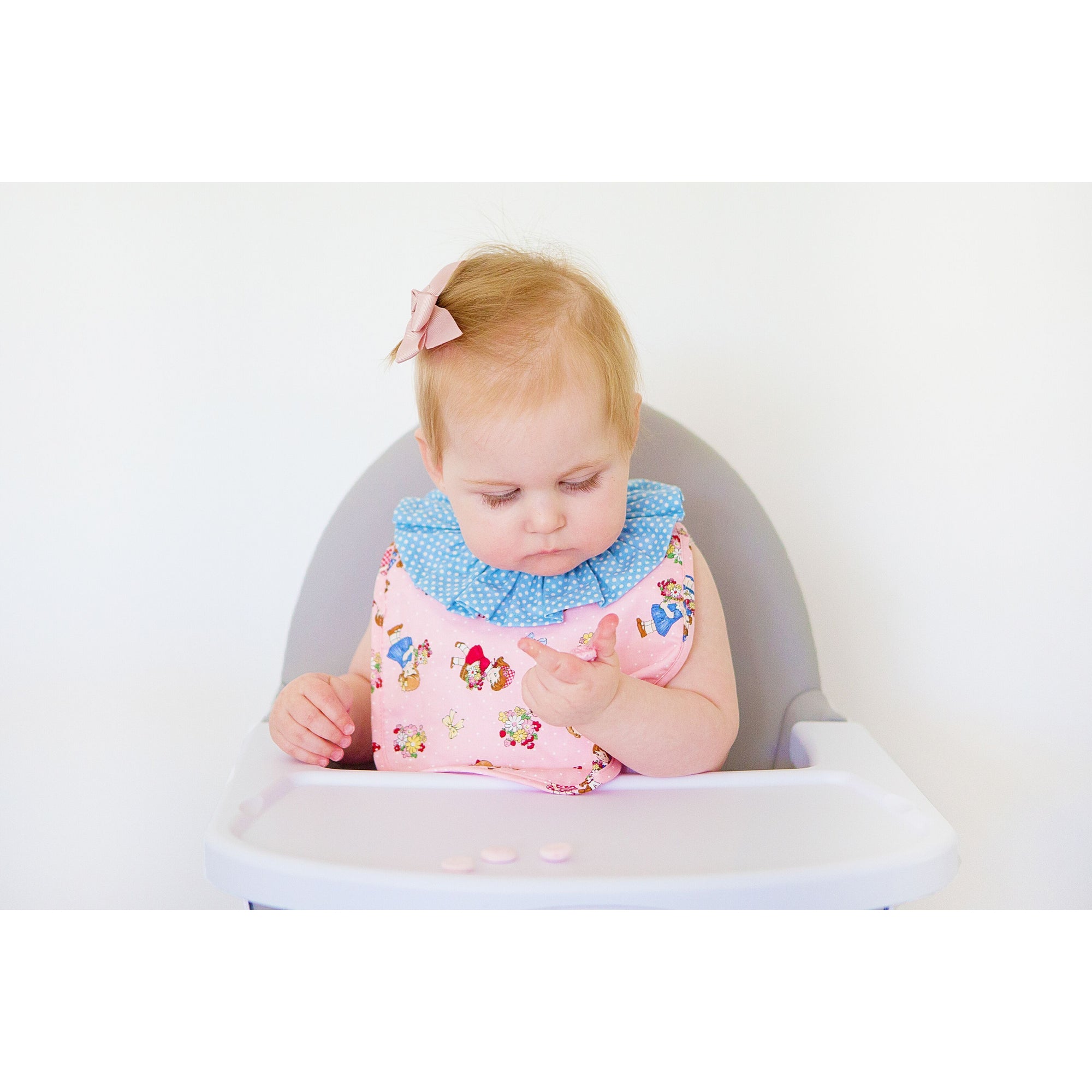 Alimrose - Ruffle Collar Bib - Pink Nursery