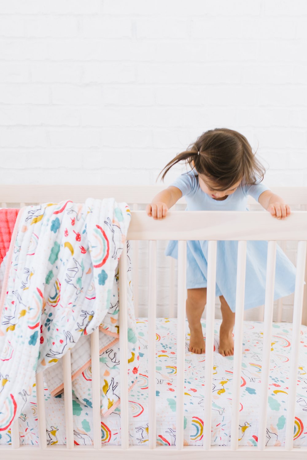 Clementine Kids - Muslin Cot Sheet - Unicorn Land