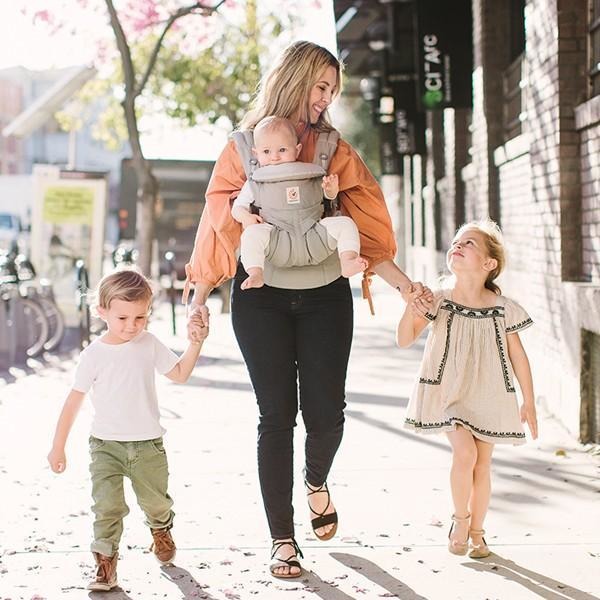 Ergobaby Omni Ergobaby 360 Carrier - Pearl Grey - Baby Carrier - Ergobaby - Afterpay - Zippay Carry Them Close