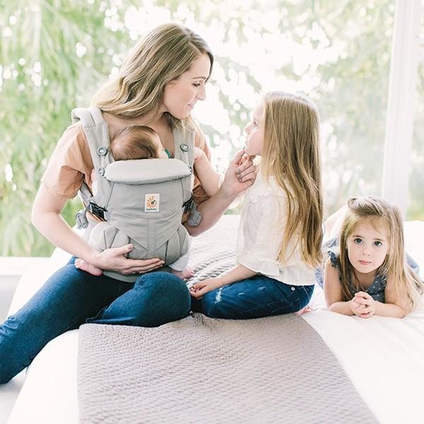 Ergobaby Omni Ergobaby 360 Carrier - Pearl Grey - Baby Carrier - Ergobaby - Afterpay - Zippay Carry Them Close