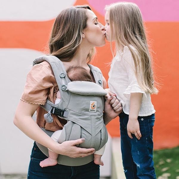 Ergobaby Omni Ergobaby 360 Carrier - Pearl Grey - Baby Carrier - Ergobaby - Afterpay - Zippay Carry Them Close