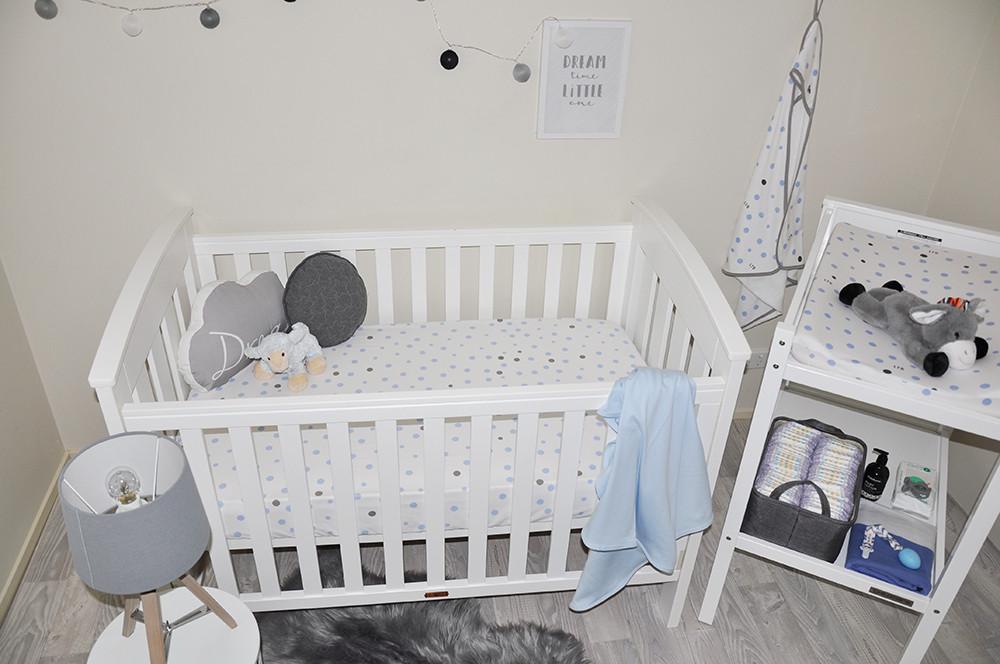 Little Turtle Baby - Fitted Cot Sheet - Pale Pink & Grey Spots