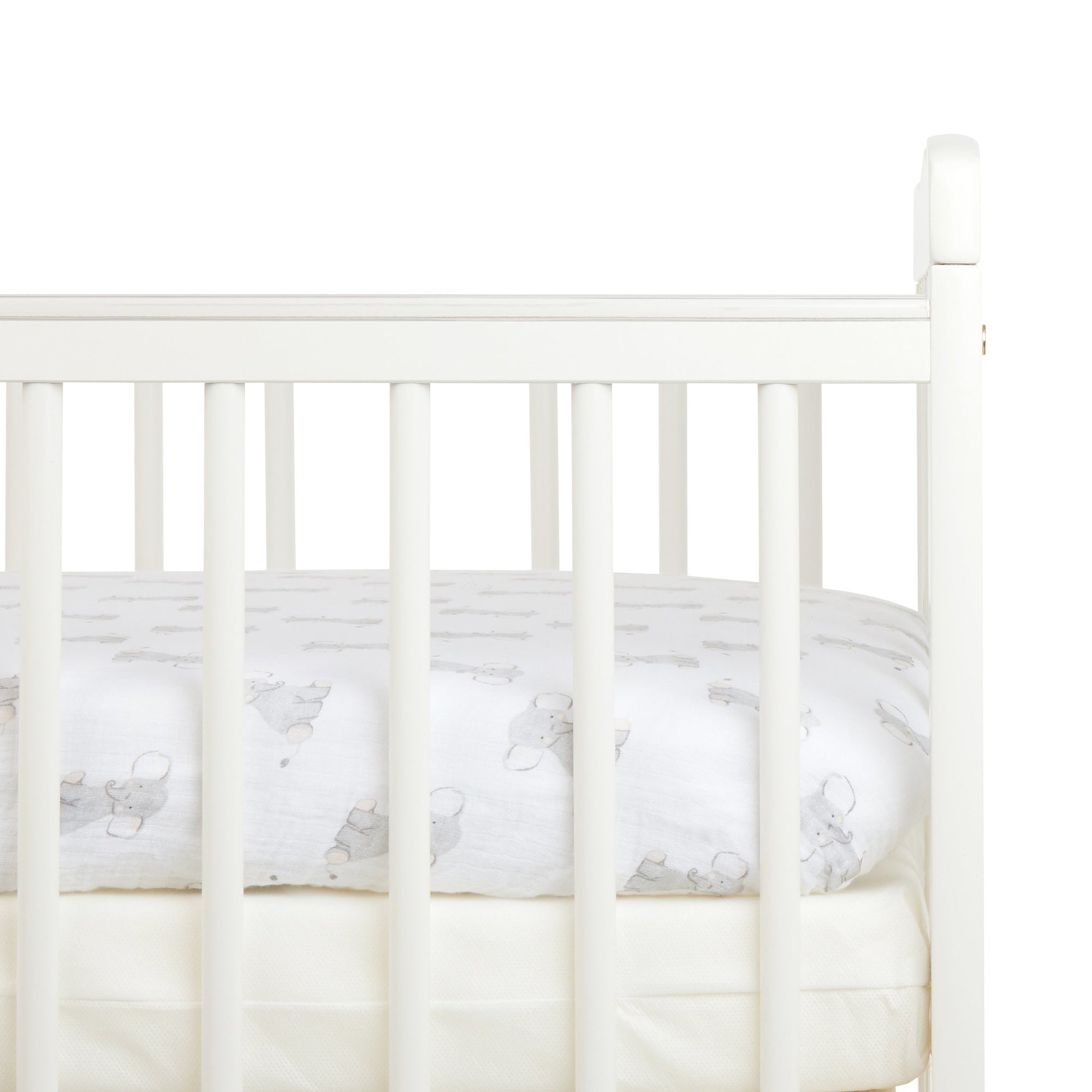 Aden and Anais - Aden by Aden + Anais - Cot Sheet Muslin - Safari Babes - Elephants